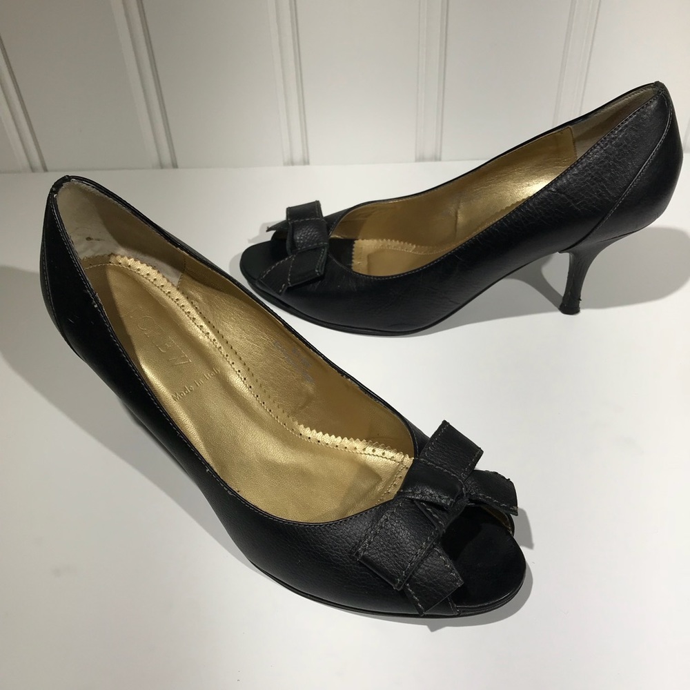J. Crew black leather peep toe heels with bows 9.5